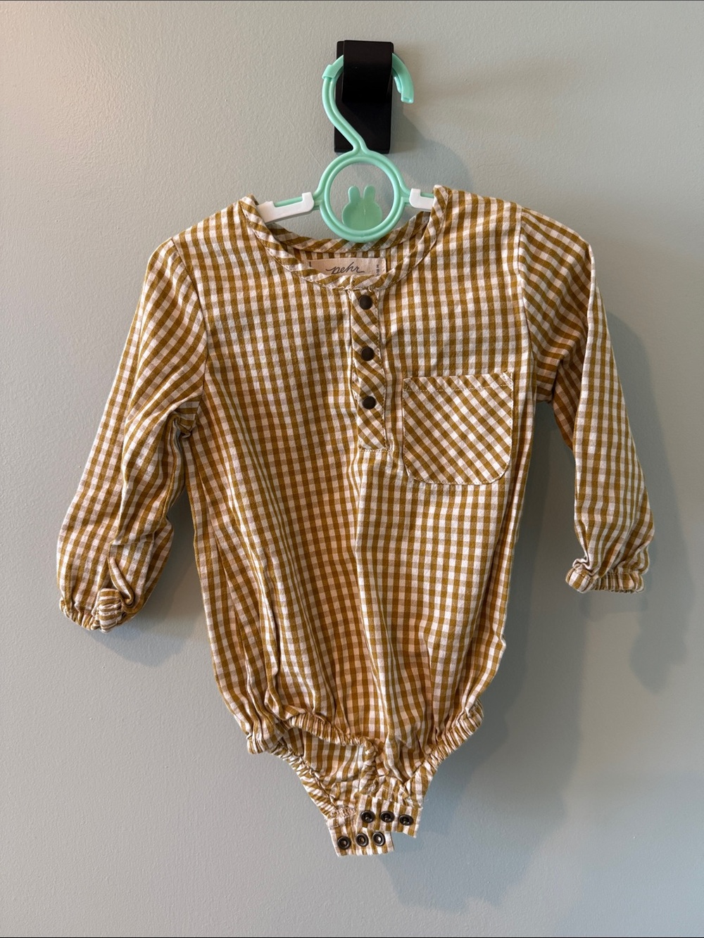NWOT Pehr Mustard Gingham Baby long-sleeve One-Piece Bodysuit 12-18